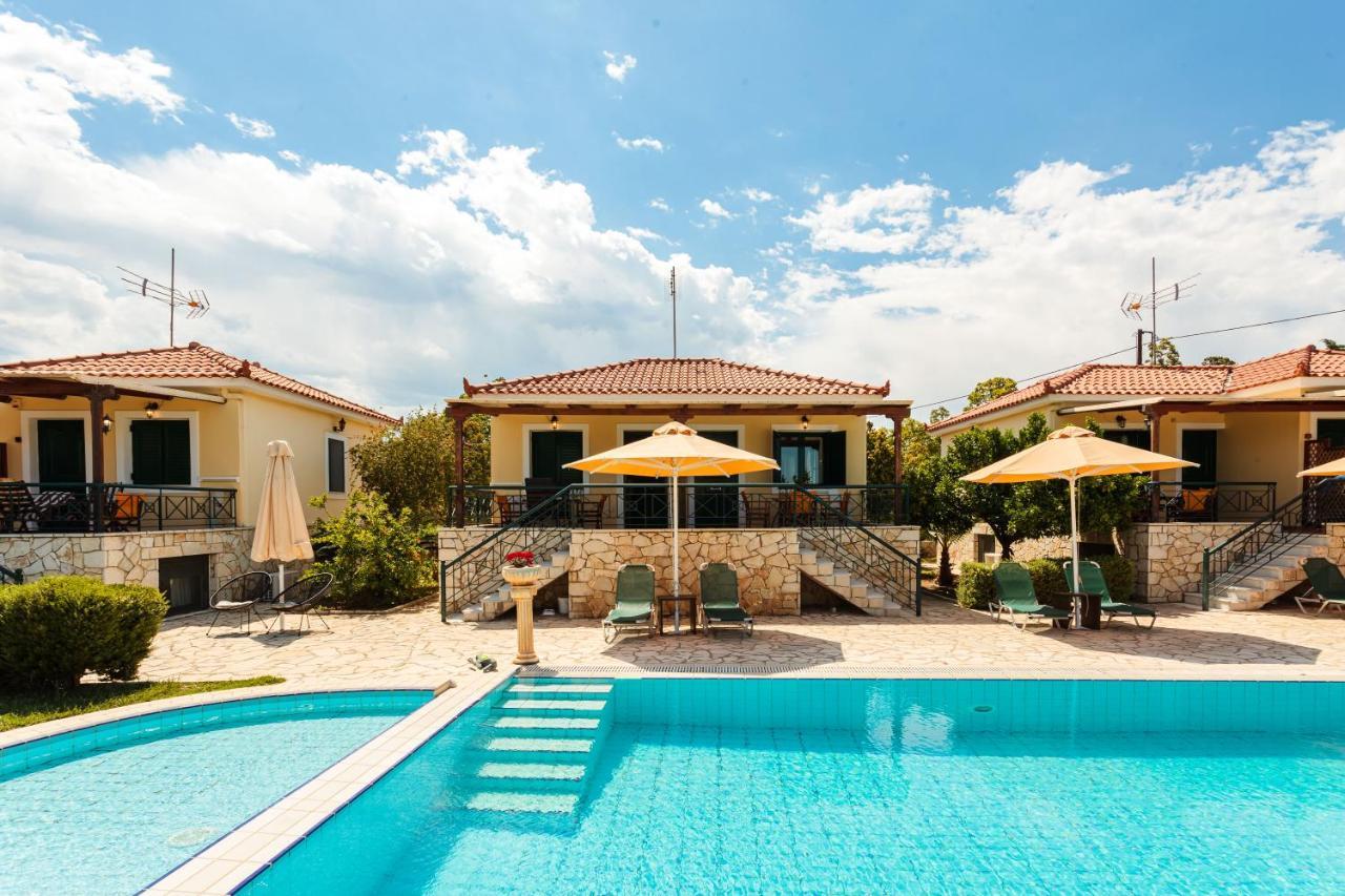 Dukes Poolside Houses Parálion Ástros Buitenkant foto