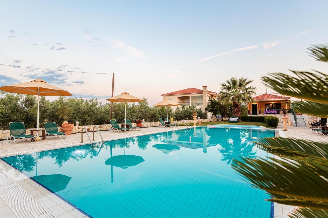 Dukes Poolside Houses Parálion Ástros Buitenkant foto
